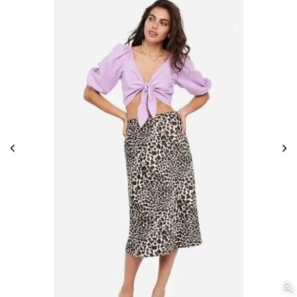 Express x Rocky Barnes Tops - Express x Rocky Barnes Pastel Purple Linen Cotton Tie Front Crop Top SZ S